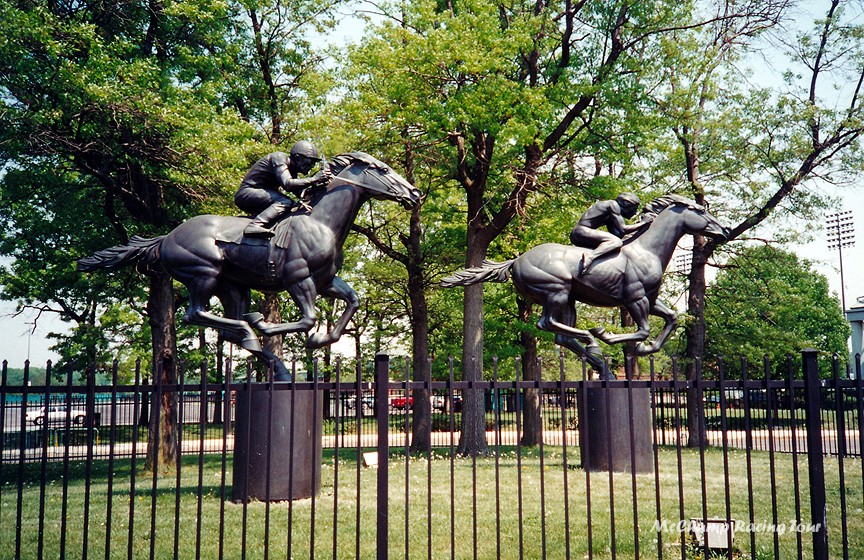 Garden State Park statuary, 2001